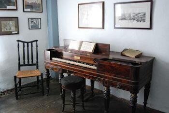 4th Sunday Open Houses